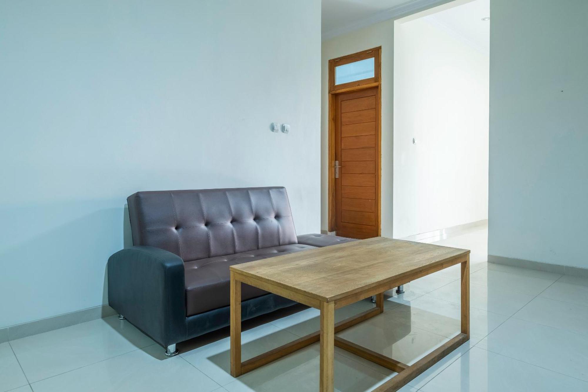 Oyo 2259 Zleepy Ks Tubun Hotel Cirebon Exterior photo